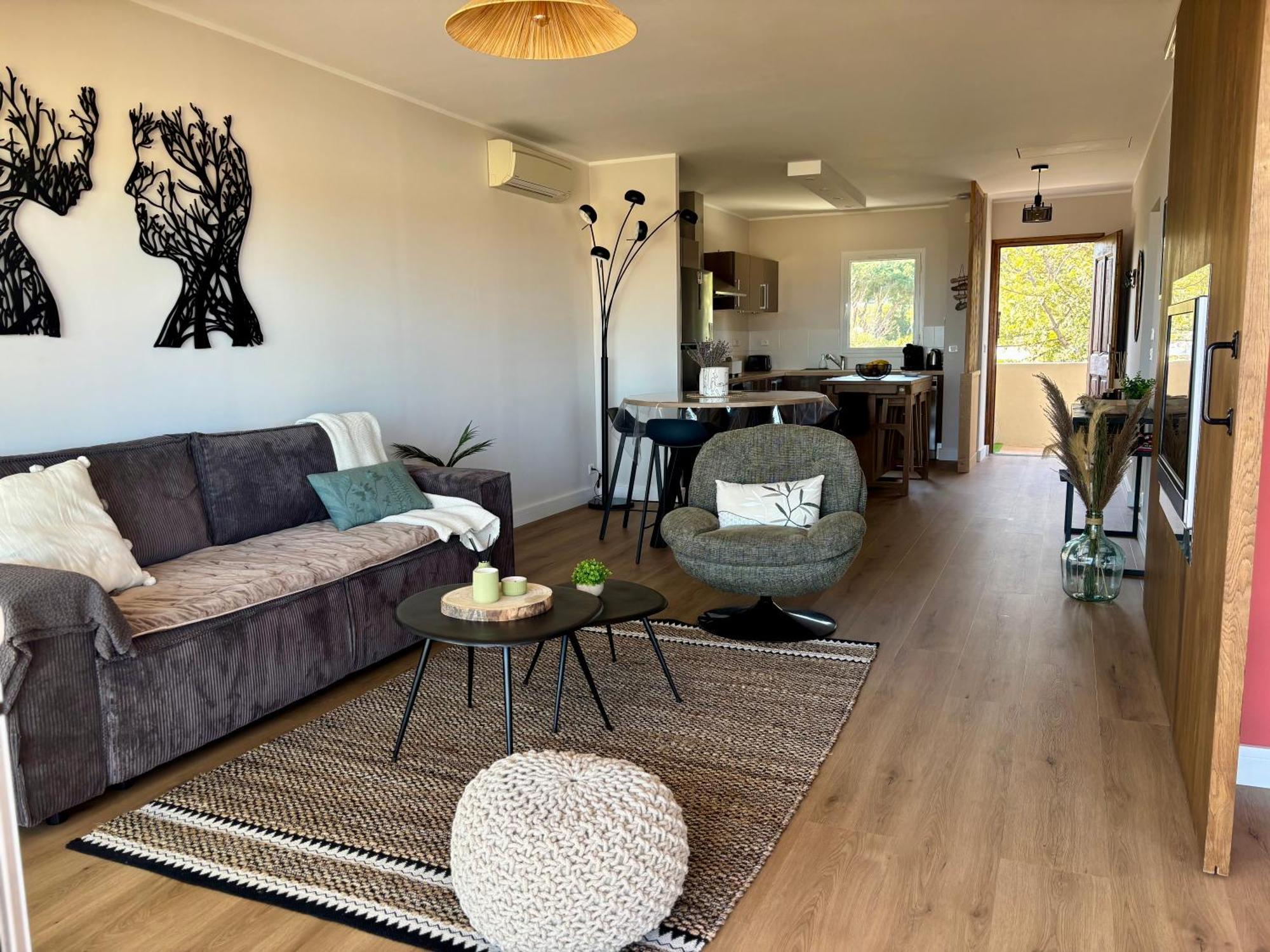 A 3 Pas De La De Sant'ambroggio Apartment