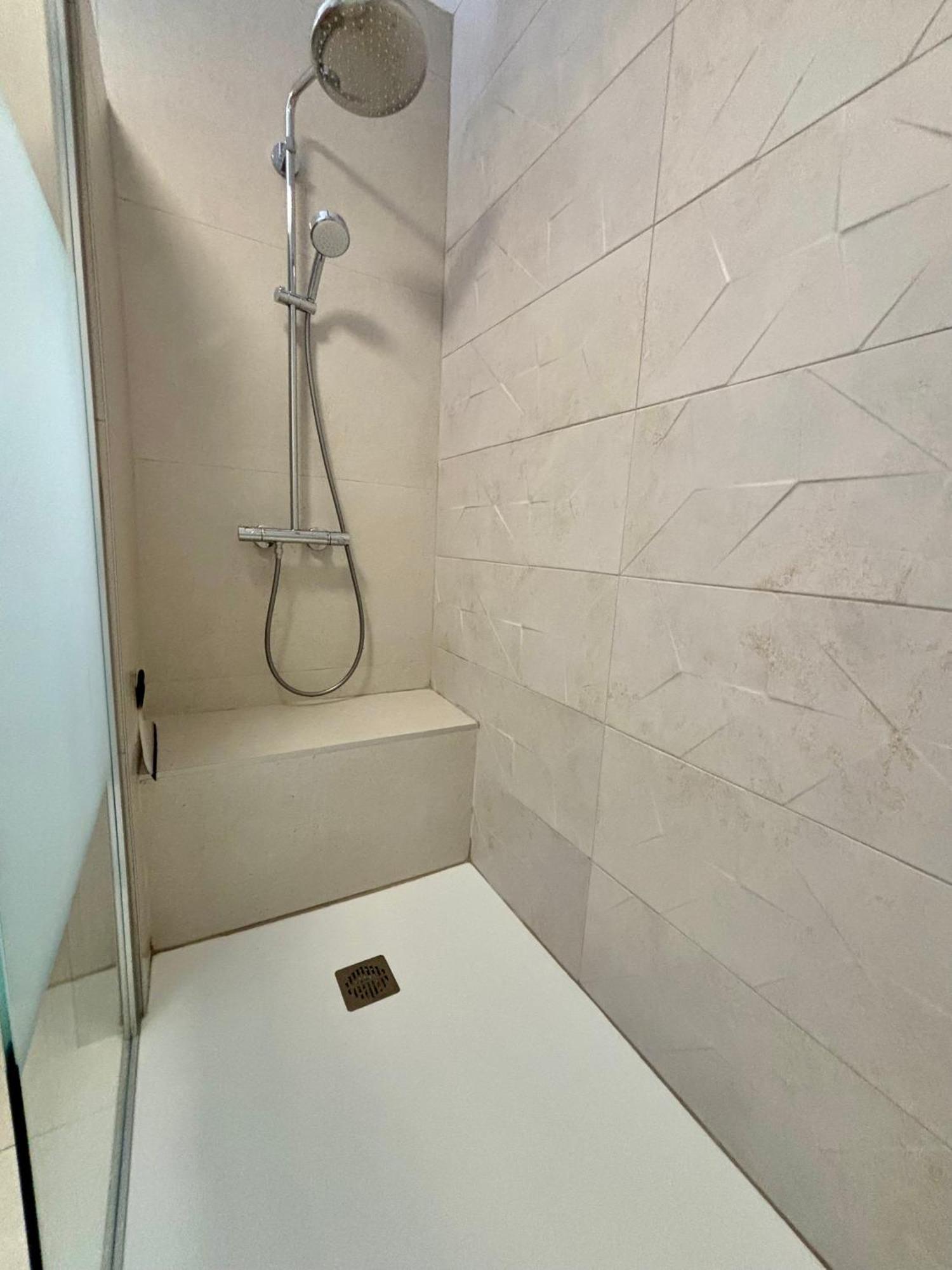 A 3 Pas De La De Sant'ambroggio Apartment